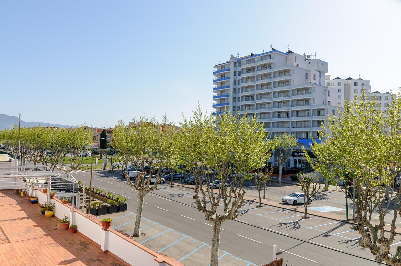 Empuriabrava Apartaments - Nº2 Exterior photo